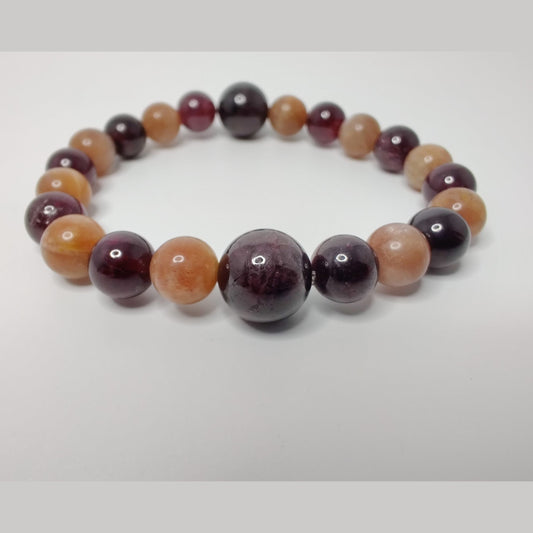 Sunstone and garnet stretch bracelet image 0