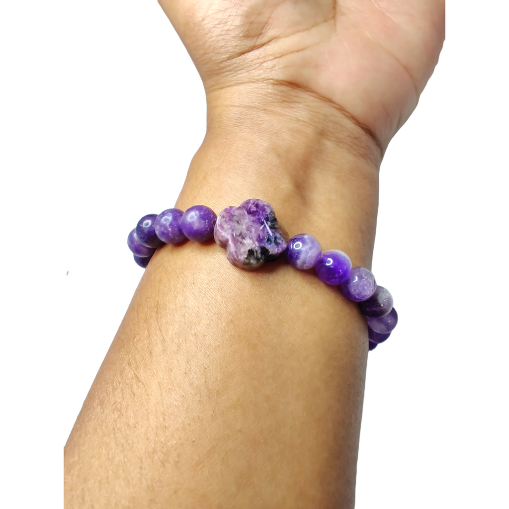 Dogtooth amethyst (A) and lepidolite (A) stretch bracelet with charoite 4 leaf clovers image 1