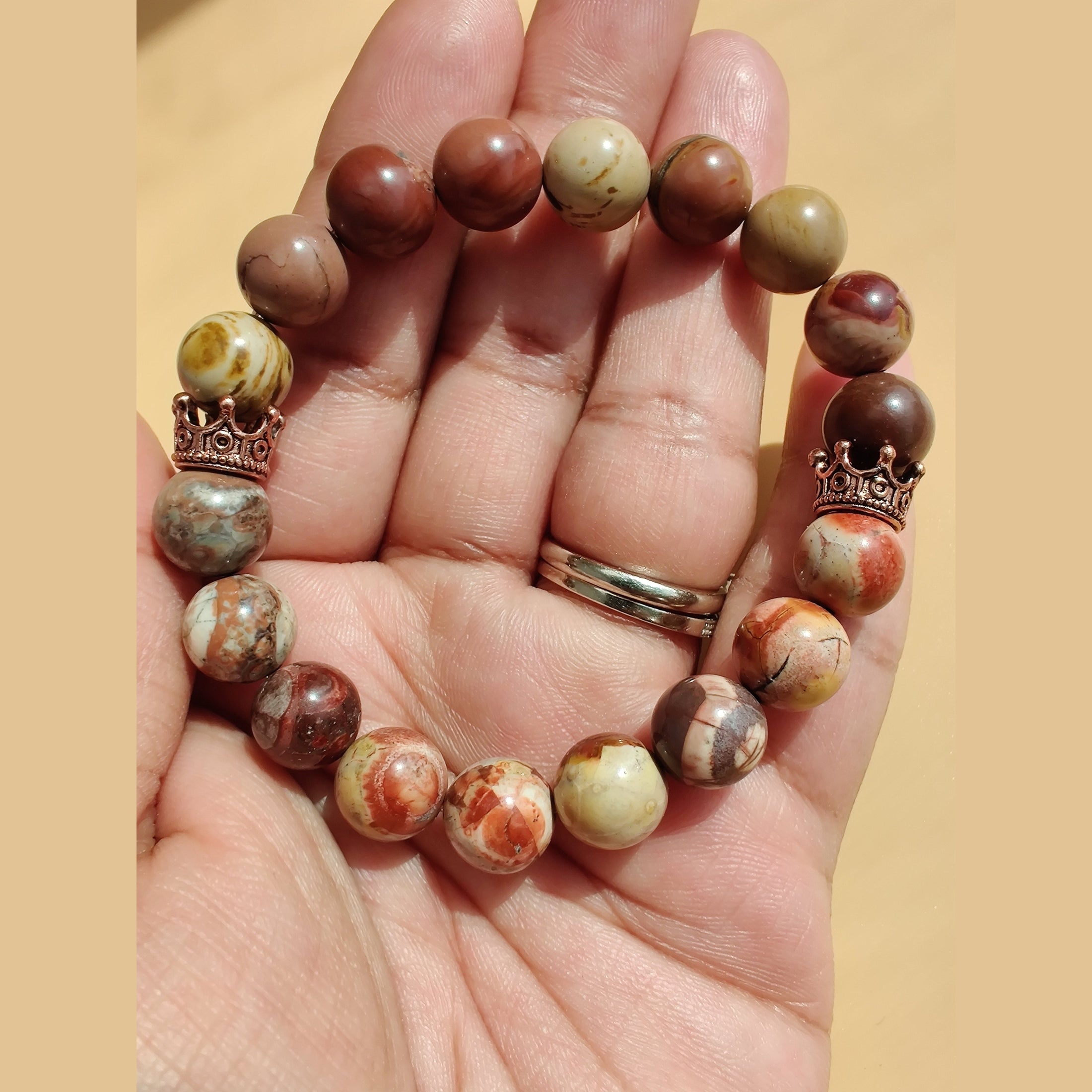 Bird's eye rhyolite and hickoryite stretch bracelet image 1