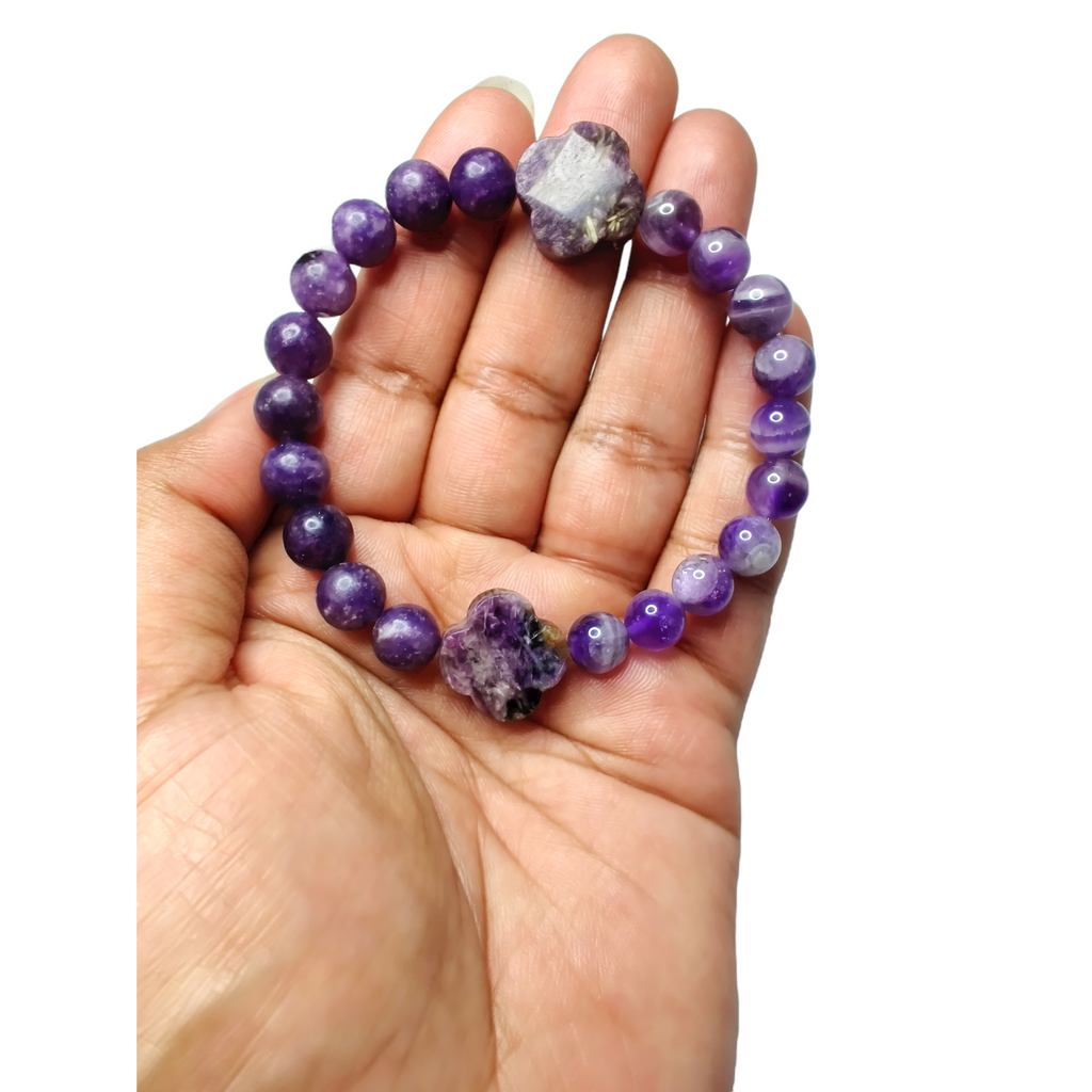 Dogtooth amethyst (A) and lepidolite (A) stretch bracelet with charoite 4 leaf clovers image 0