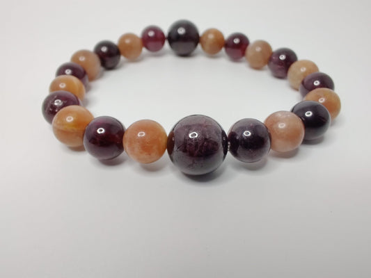 Sunstone and garnet stretch bracelet image 0